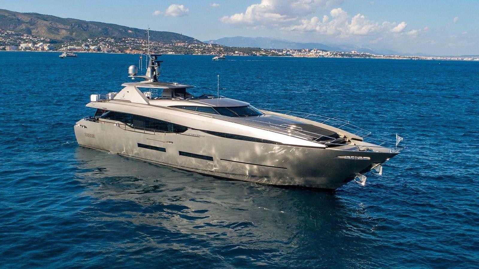 FUSION YACHT CHARTER yacht charter