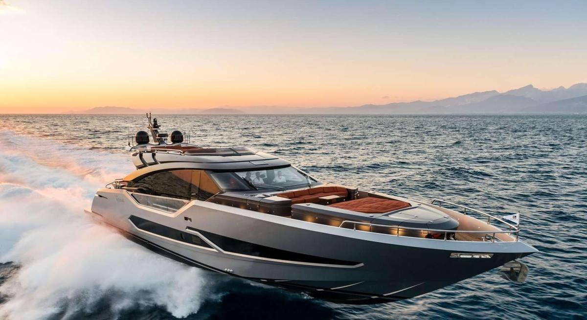 G-FIVE YACHT CHARTER yacht charter