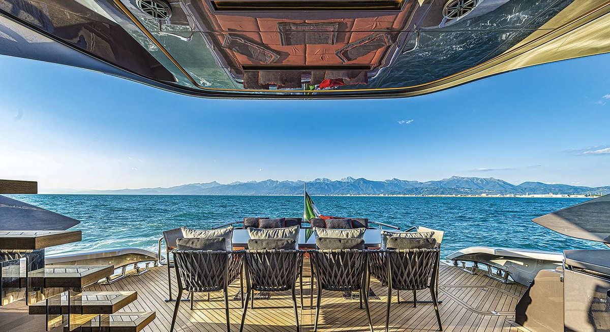 G-FIVE yacht charter 4