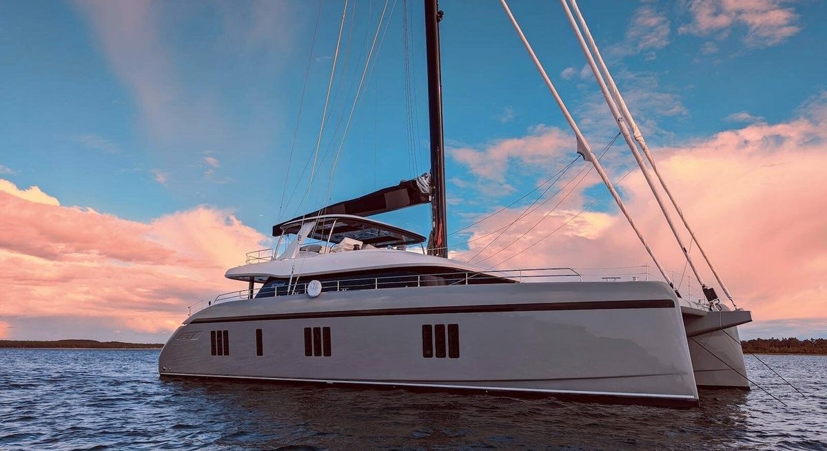 GREY B yacht charter 1
