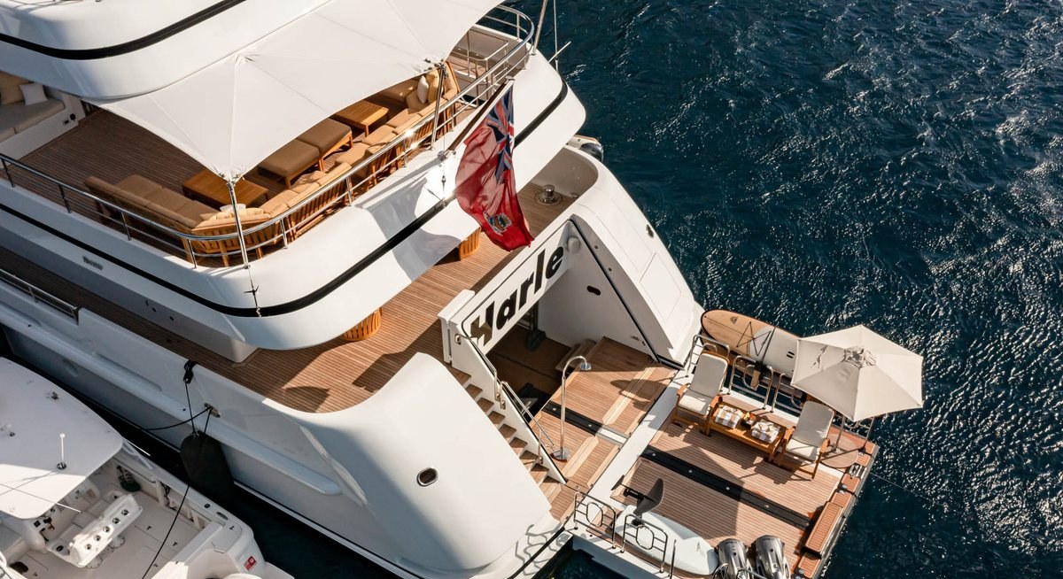 HARLE yacht charter 5