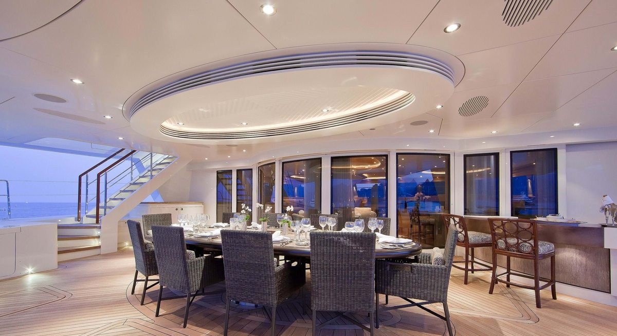 HEMISPHERE yacht charter 4