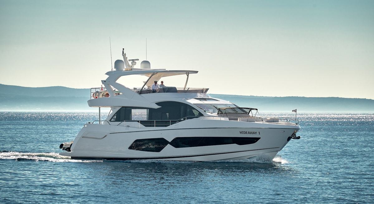 HIDEAWAY yacht charter 1