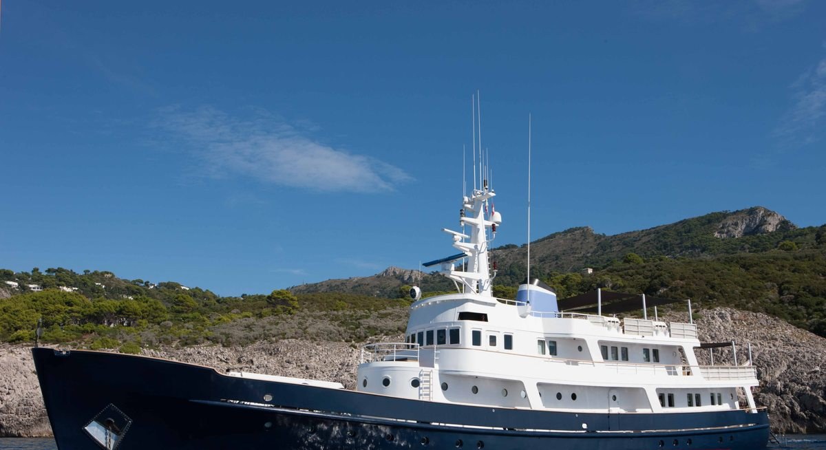 ICE LADY YACHT CHARTER yacht charter