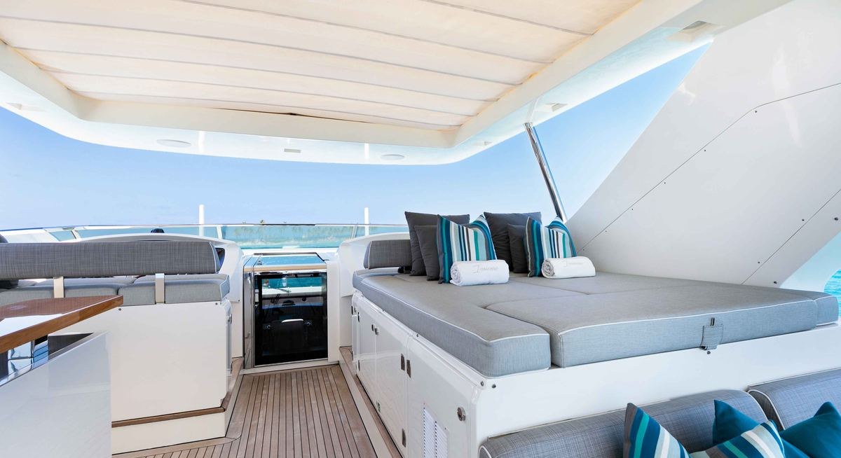 INSIEME yacht charter 3