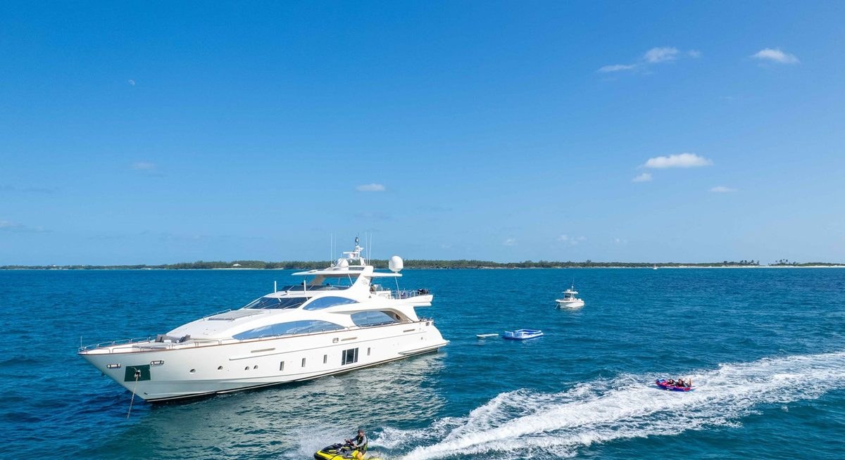 INSIEME YACHT CHARTER yacht charter