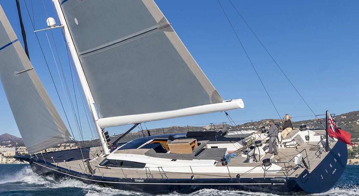 JIKAN yacht charter 3