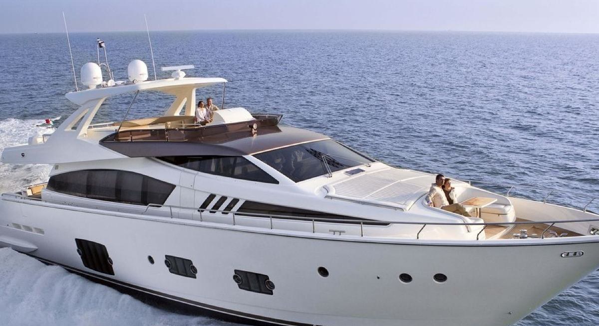 JUNIPER II yacht charter 1