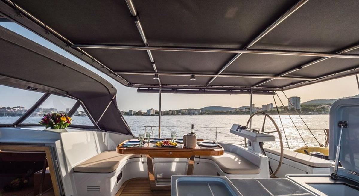 KALINDA yacht charter 4