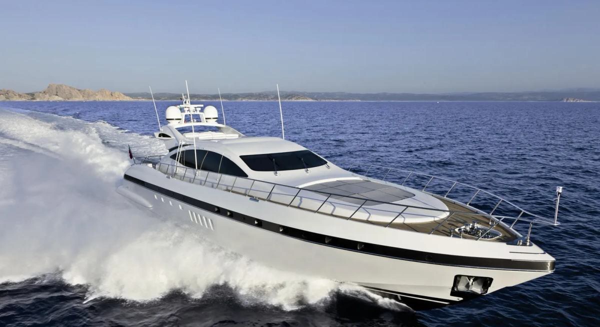 KAWAI yacht charter 1