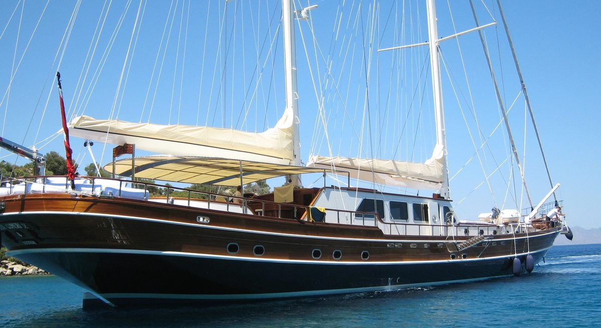 KAYA GUNERI V yacht charter 4