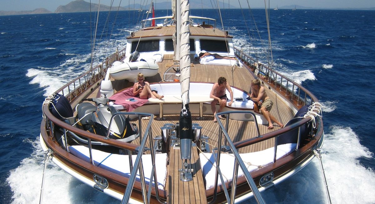 KAYA GUNERI V yacht charter 5