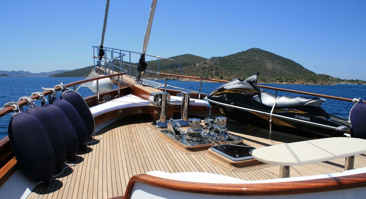KAYA GUNERI V yacht charter 1
