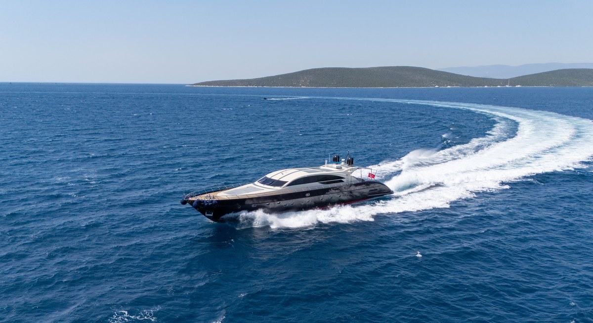 Yacht charter KAYANNI YACHT CHARTER