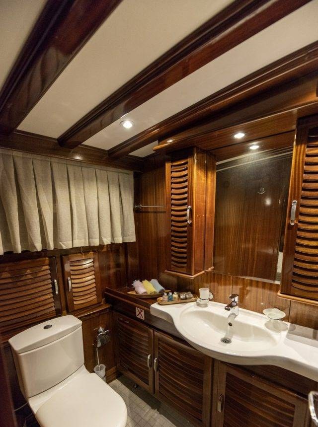KAYHAN KAPTAN yacht charter 1