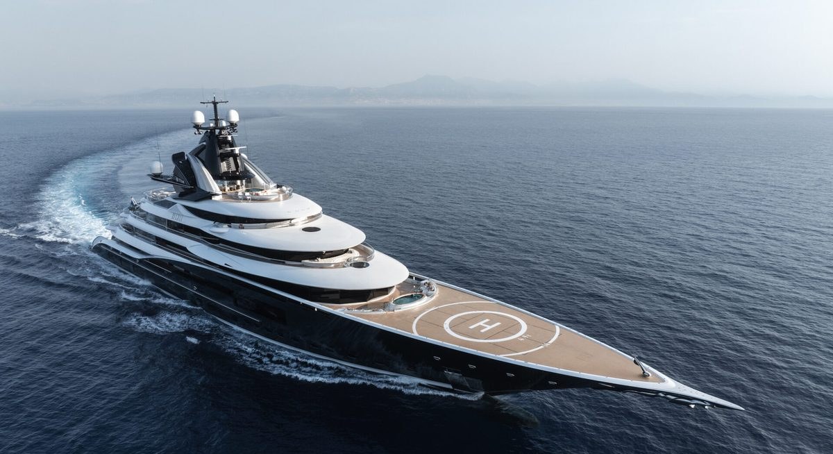 KISMET yacht charter 1