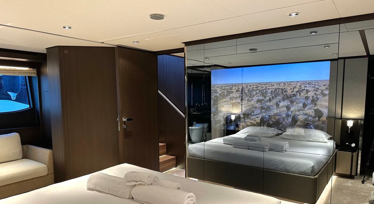 LADY AGA yacht charter 5