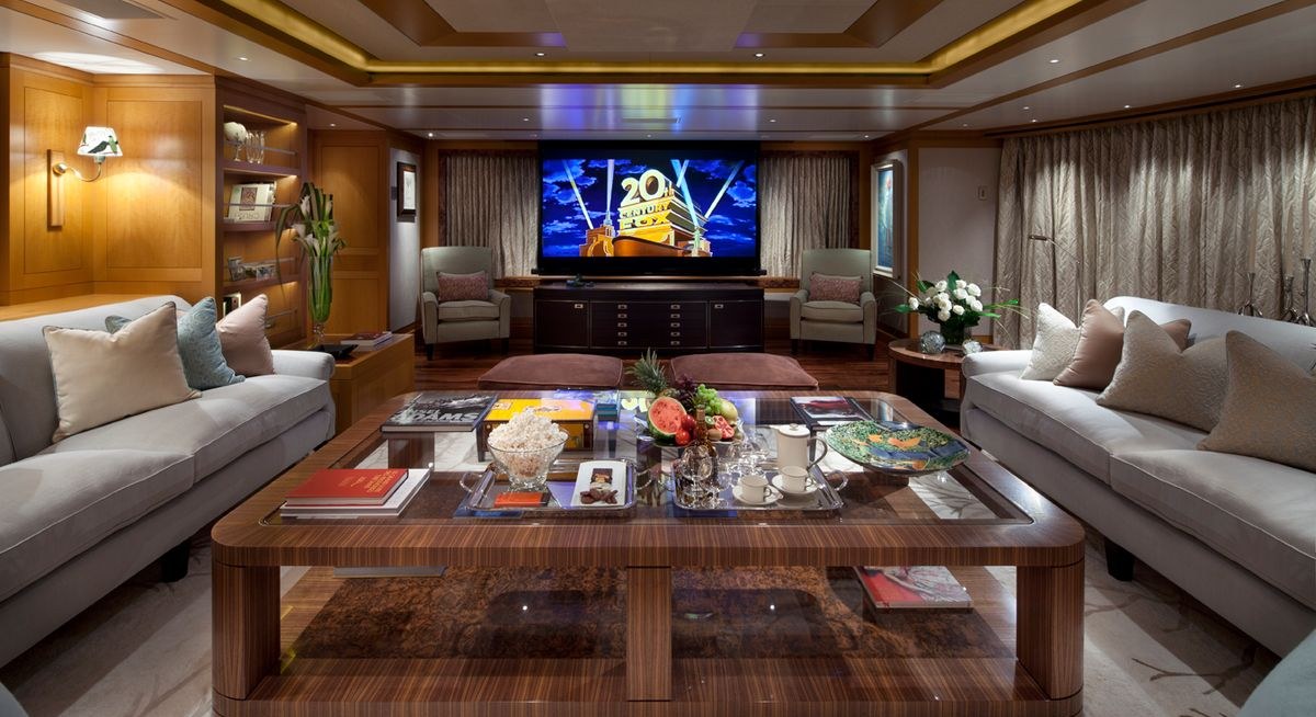 LADY BRITT yacht charter 4