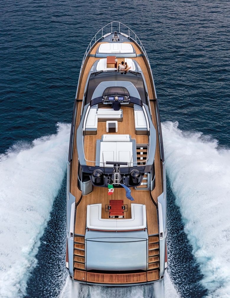 LADY DB yacht charter 4