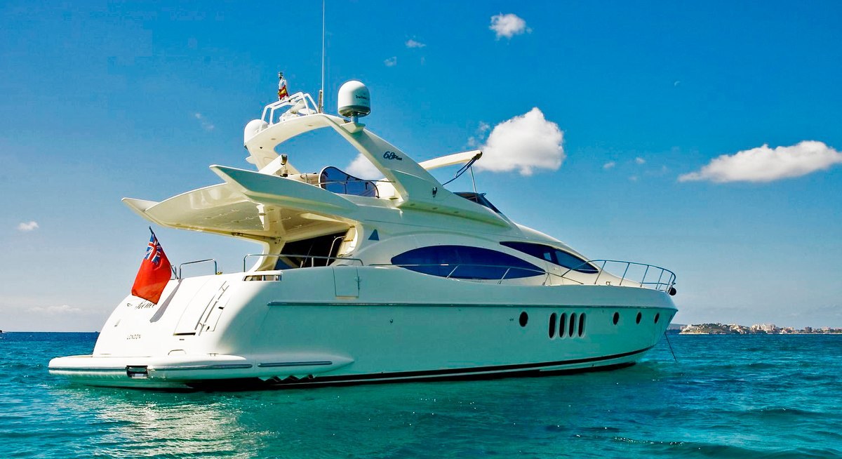 LADY RENEE yacht charter 5