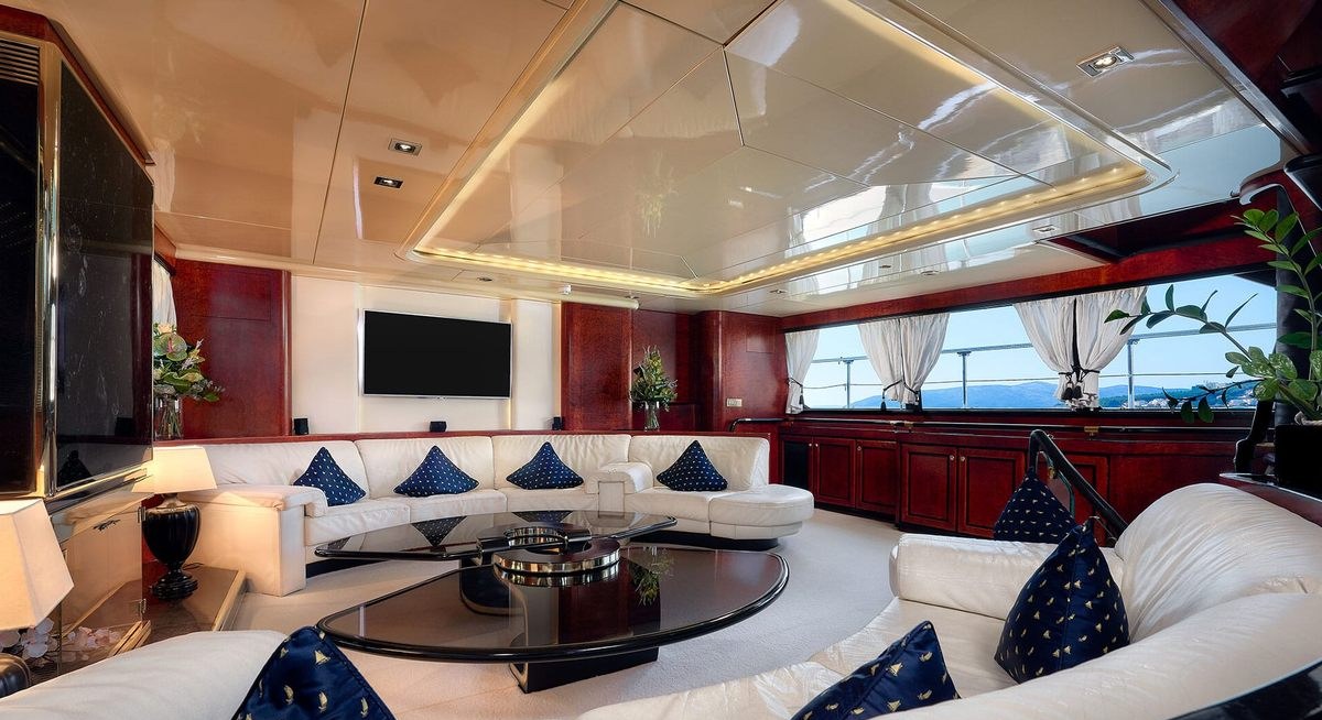 تأجير يخت LADY SUNSHINE YACHT CHARTER