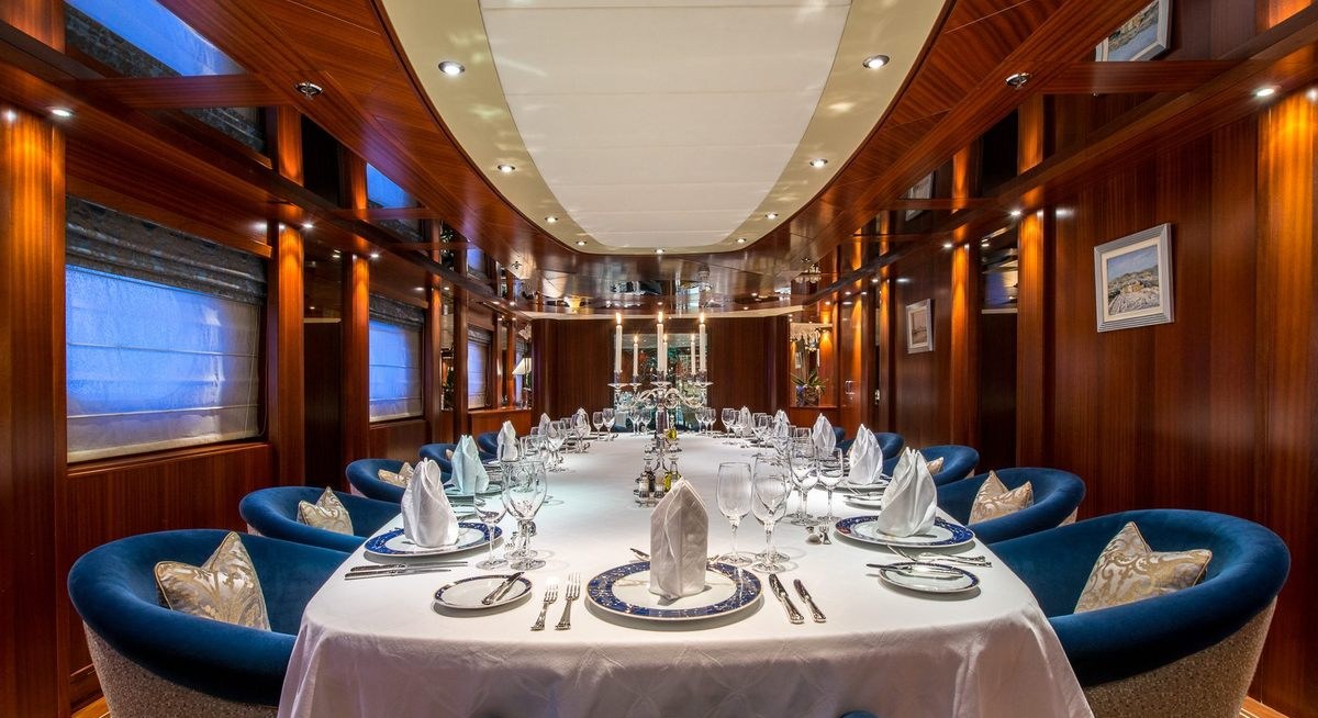 LAUREN L yacht charter 2