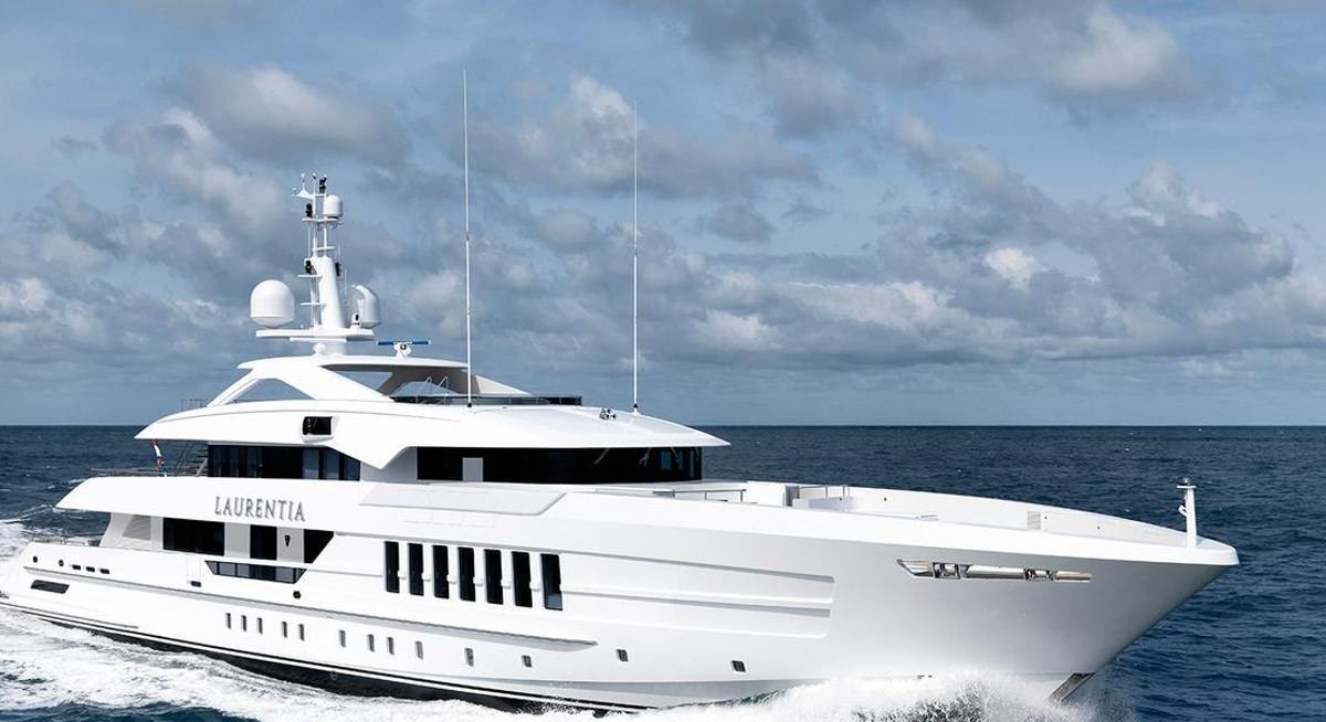 LAURENTIA yacht charter 1
