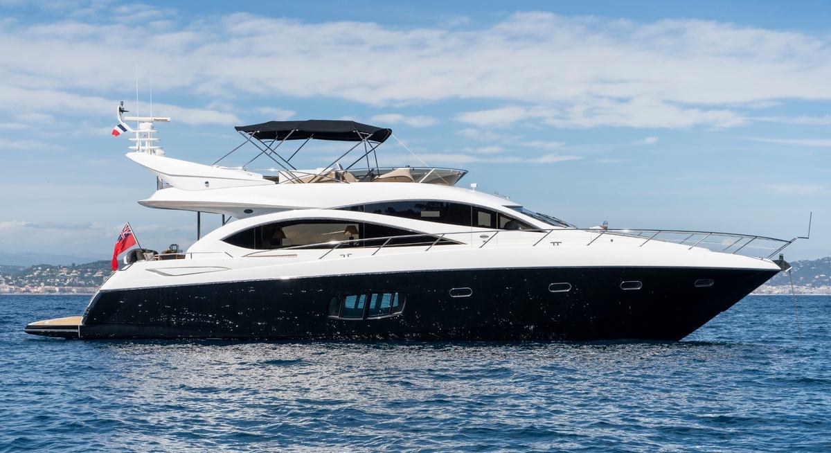 LAZY P YACHT CHARTER yacht charter