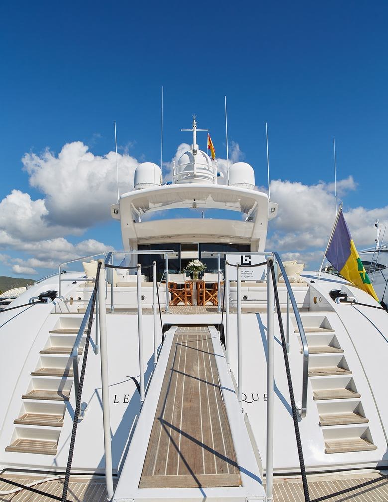 LE MAGNIFIQUE yacht charter 4