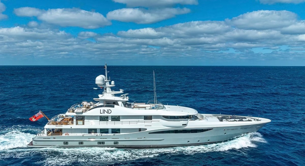 Yacht charter LIND YACHT CHARTER