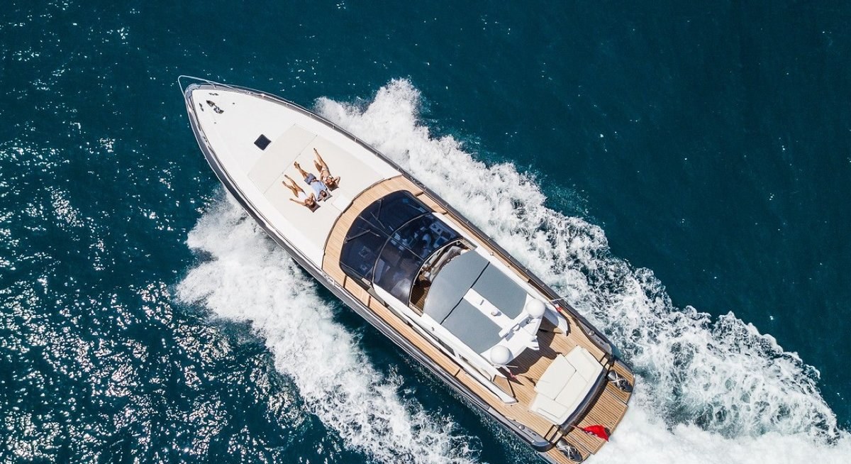 LITTLE ONE YACHT CHARTER yacht charter