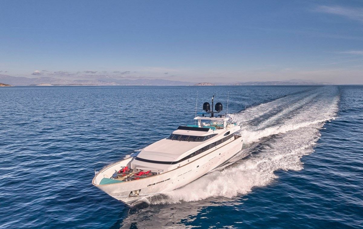 Yacht charter LOANA YACHT CHARTER