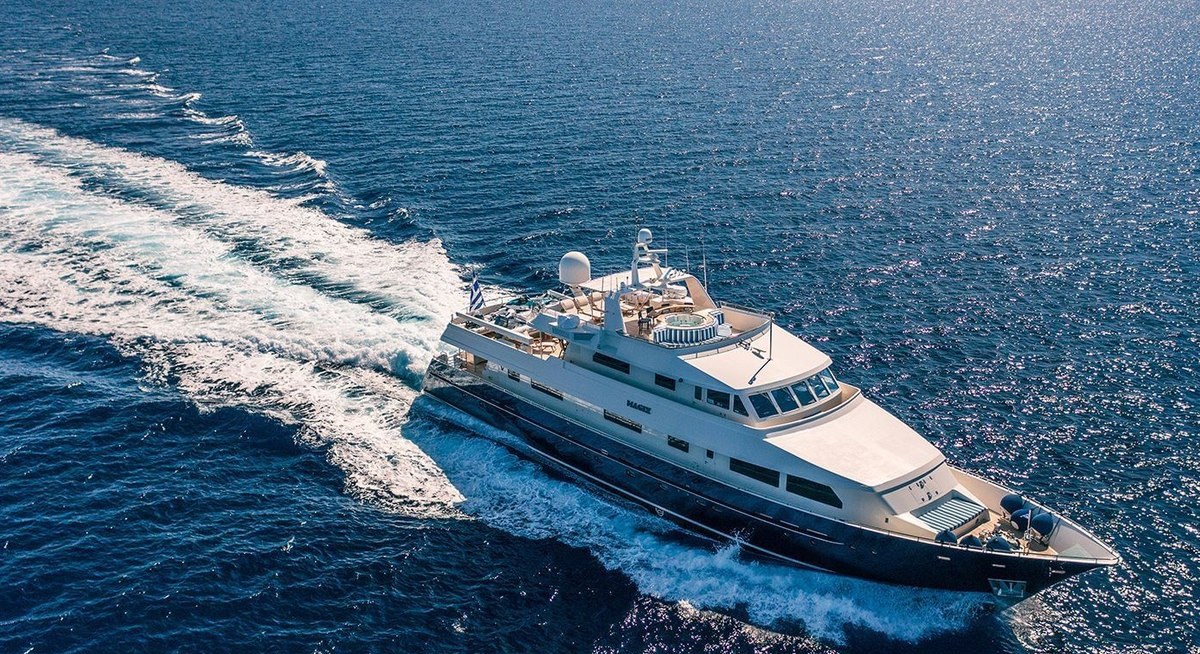 MAGIX YACHT CHARTER yacht charter