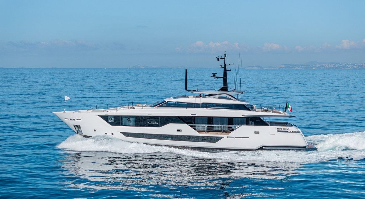 MARICAN FOREVER yacht charter 1
