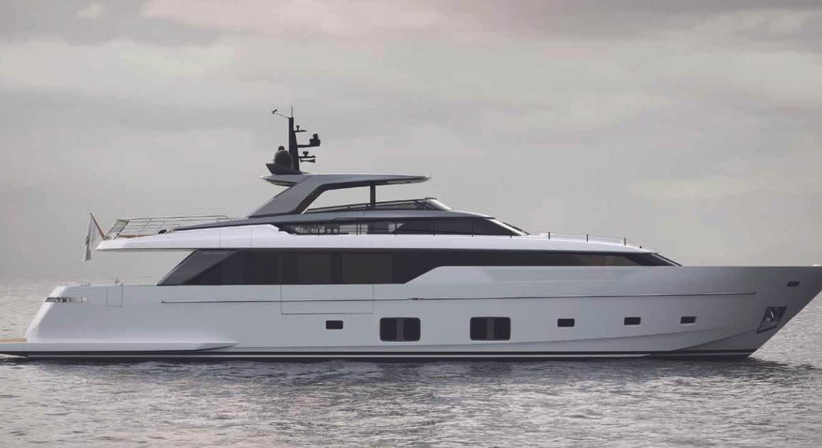 MARY yacht charter 1