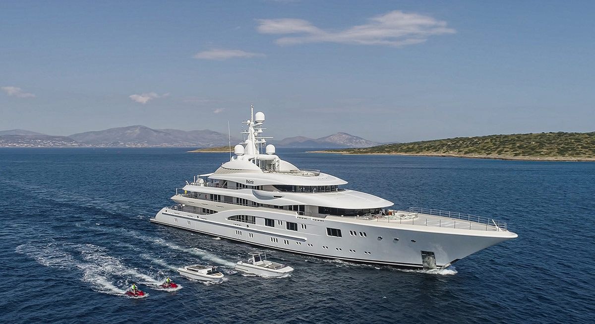 تأجير يخت MERIDIAN A YACHT CHARTER