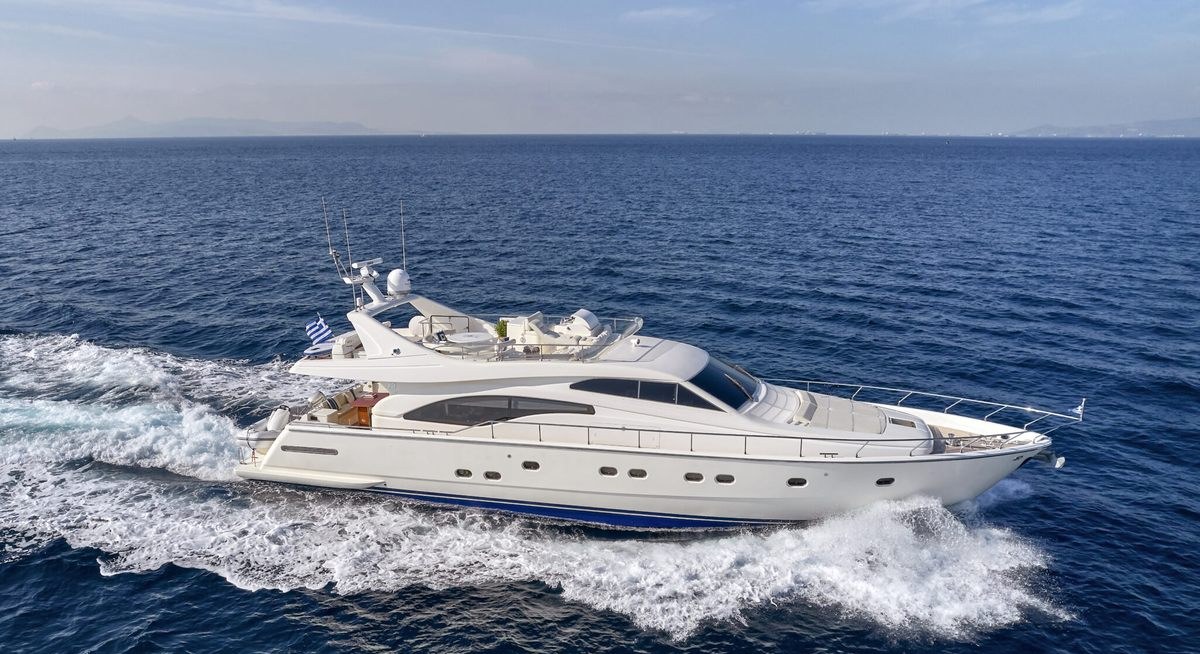 MIREN yacht charter 1