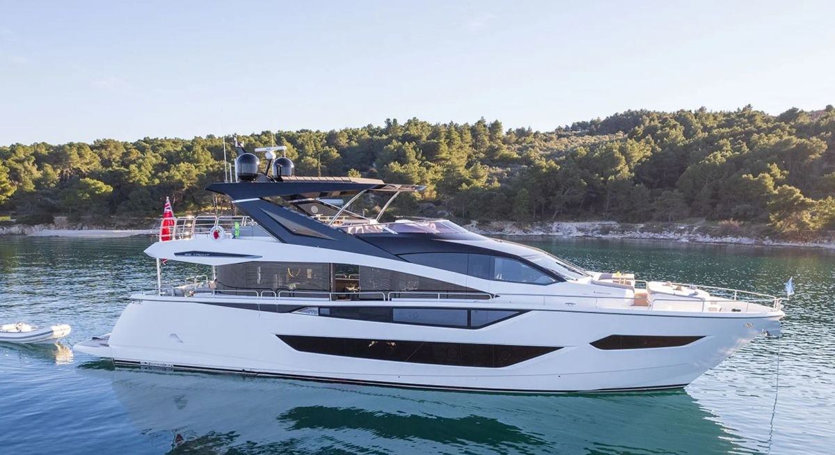 MOWANA yacht charter 1