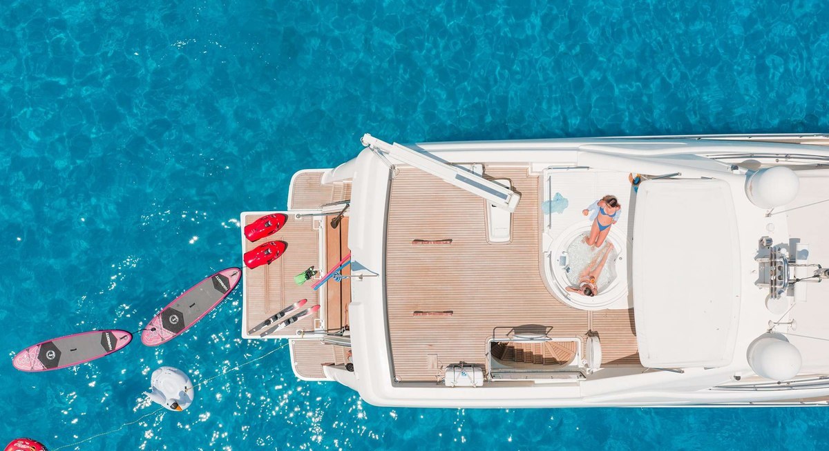 NATASSA yacht charter 5