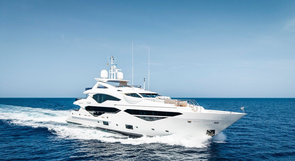 NOAH yacht charter 1