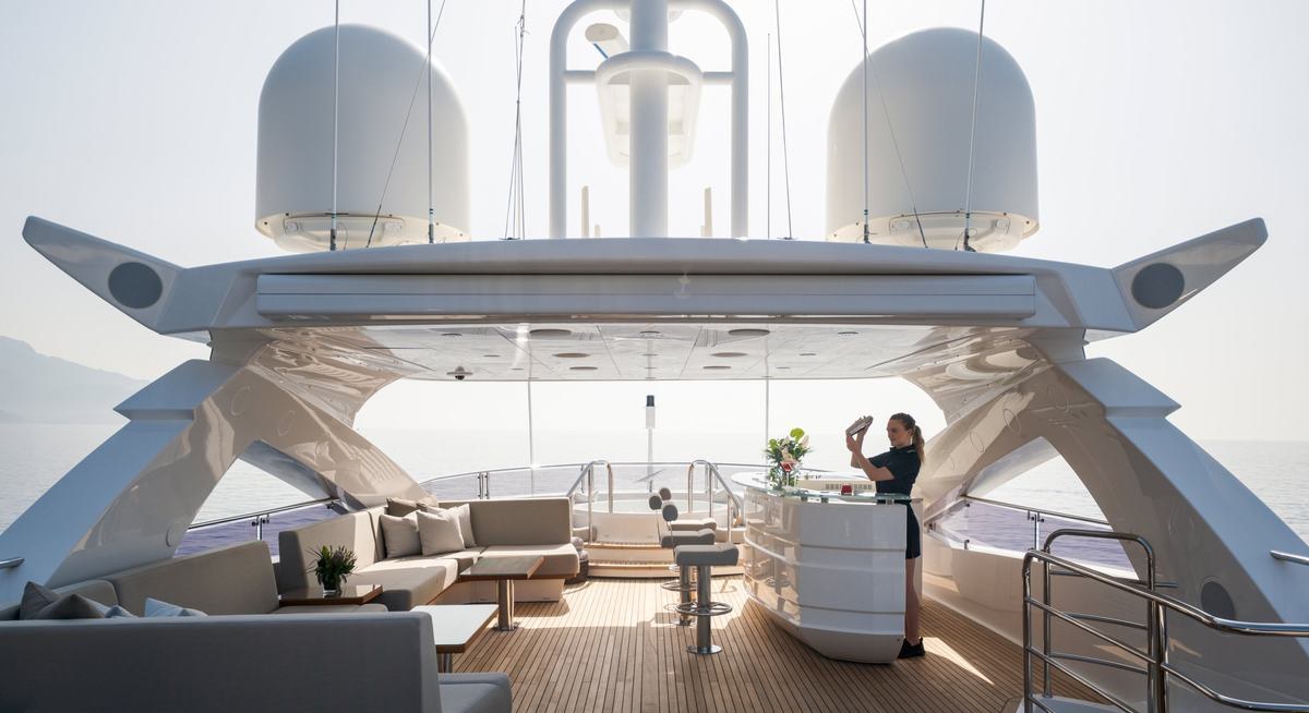 NOAH yacht charter 3