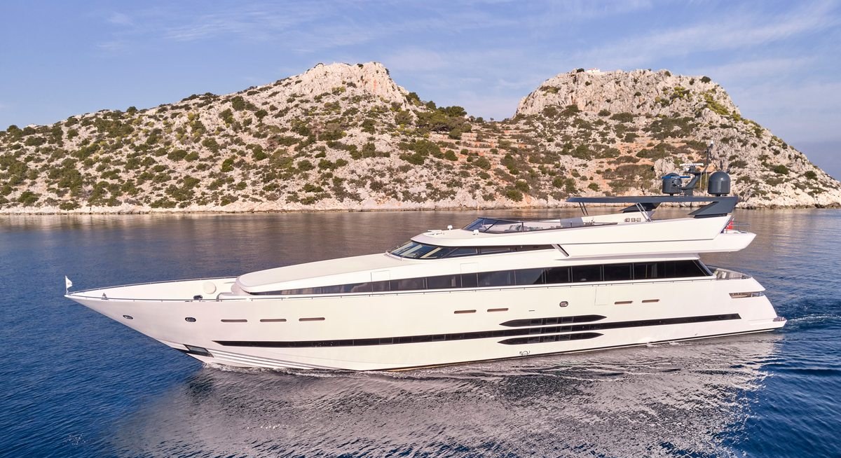 O'NEIRO yacht charter 1
