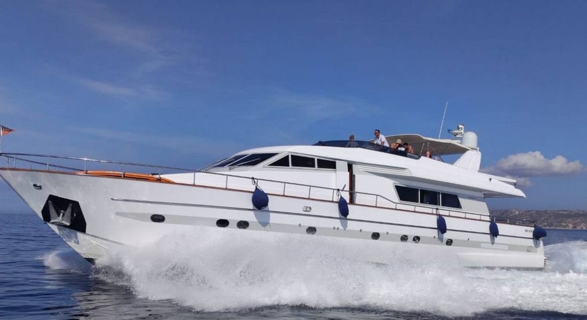 OLA yacht charter 1