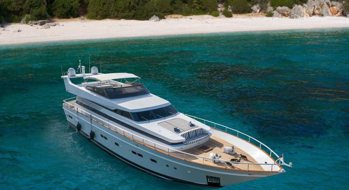 OPERA yacht charter 1