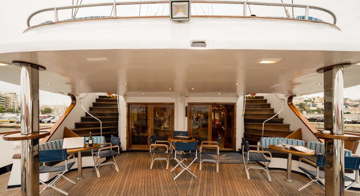 PAN ORAMA yacht charter 3