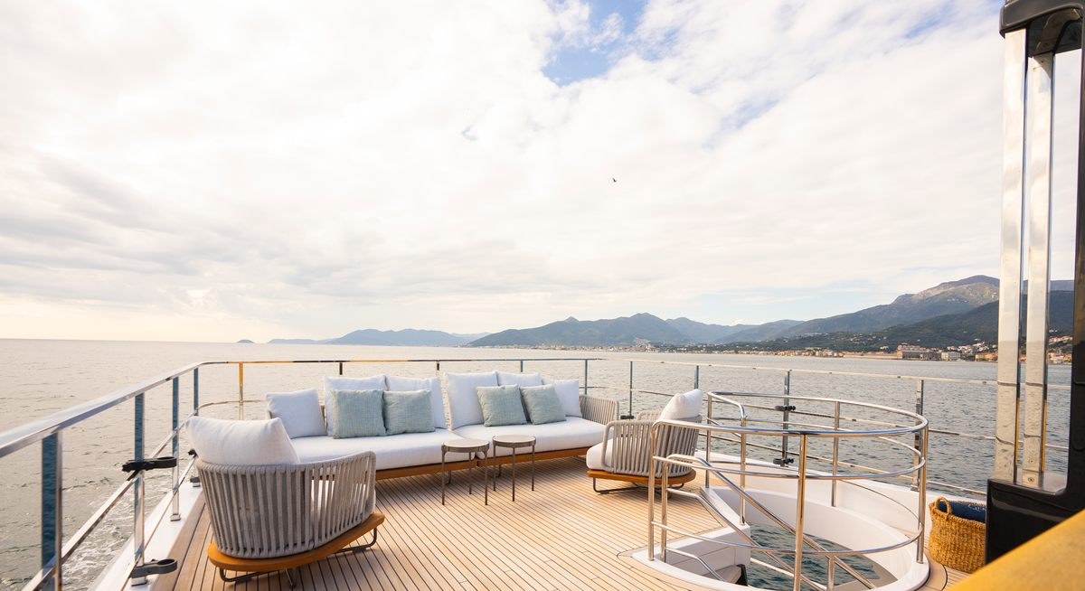 RARE GEM yacht charter 4