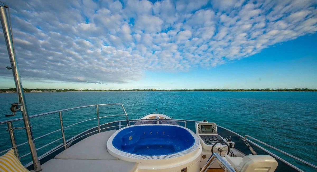 REHAB yacht charter 2