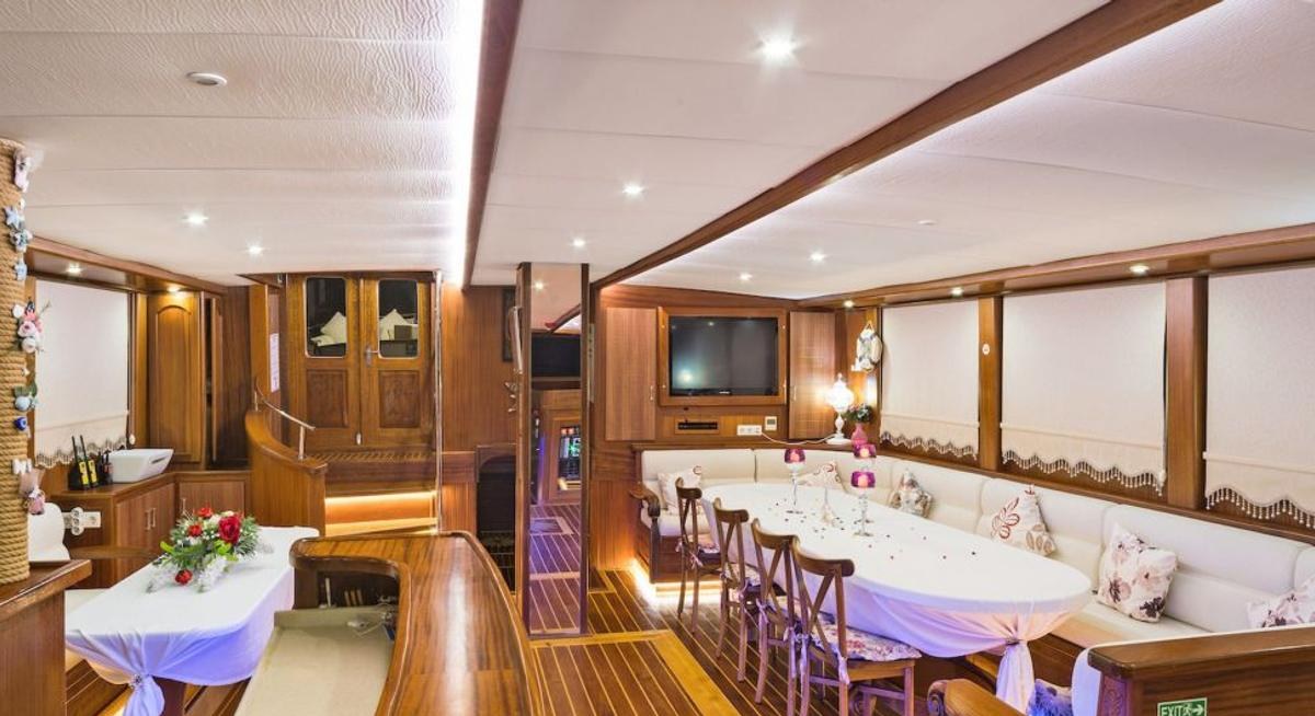 تأجير يخت S. NUR TAYLAN YACHT CHARTER