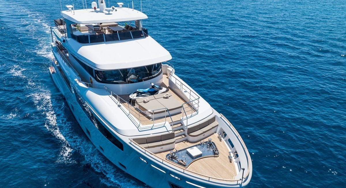 SABAI yacht charter 2