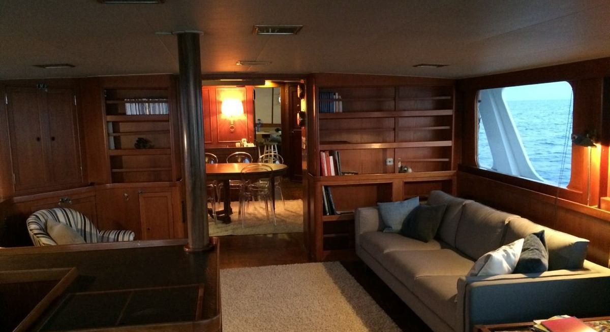 تأجير يخت SAI KUNG YACHT CHARTER